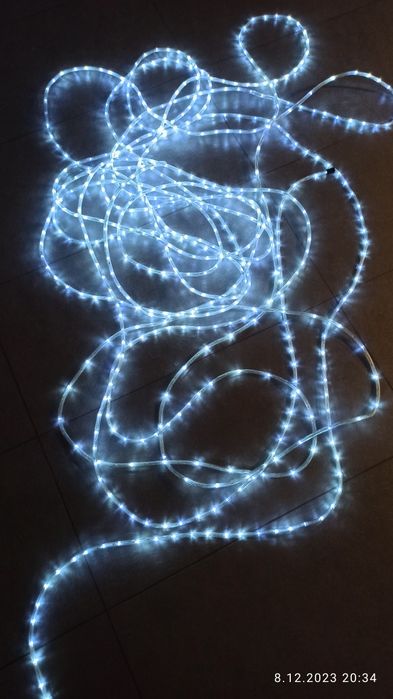 Łańcuch świąteczny choinkowy LED polski 30m IP44 48W; 8 progr 1/2 ceny