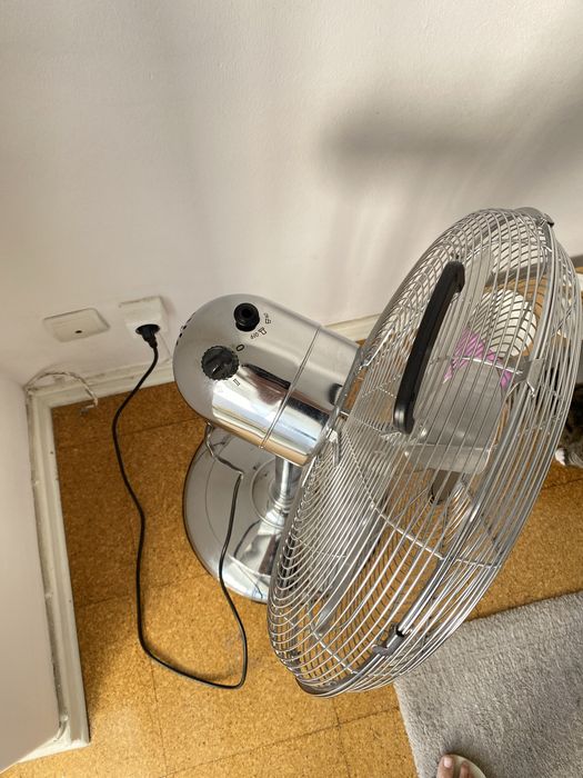 Ventoinha de pé em inox