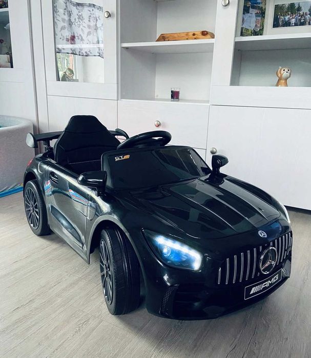 HIT Piękne autka MERCEDES AMG GTR dla dzieci auto na akumulator czarne