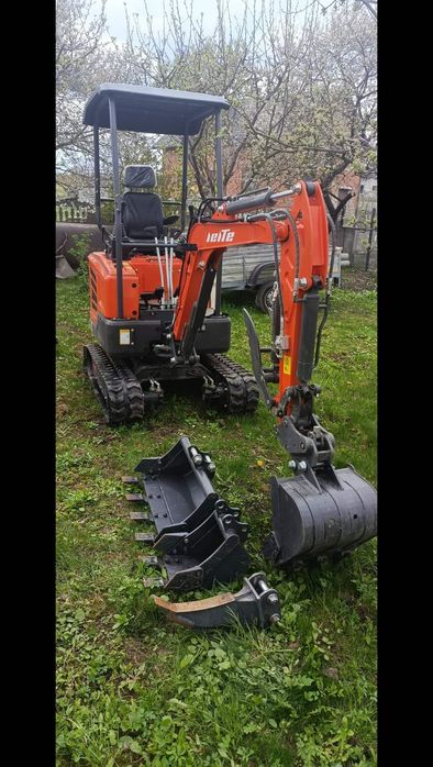 Міні екскаватор Leite 1800кг