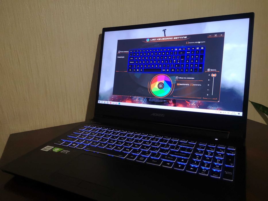 Ноутбук Gigabyte AORUS 5 KB I7 10750h rtx 2060 6 Gb | 16 Gb RAM