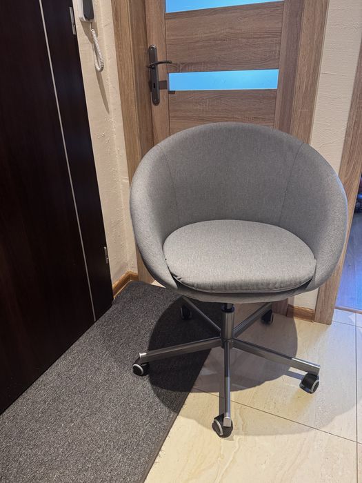 Krzeslo obrotowe Vissle szary - IKEA
