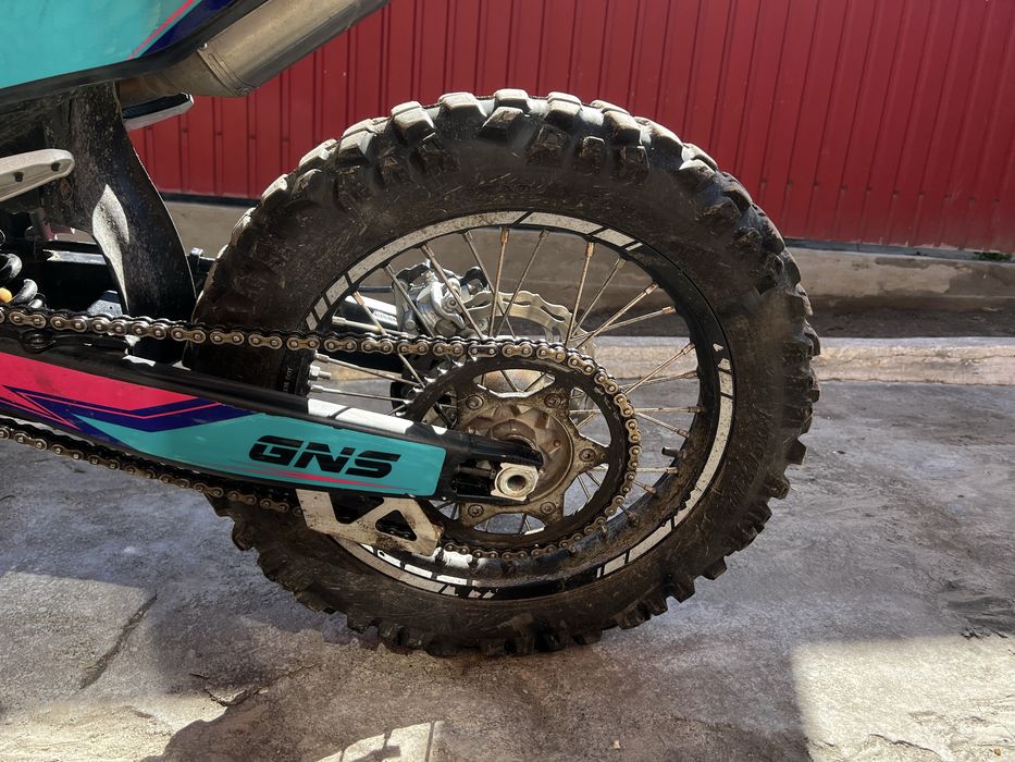 Geon DAKAR GNS 300 PRO 2025