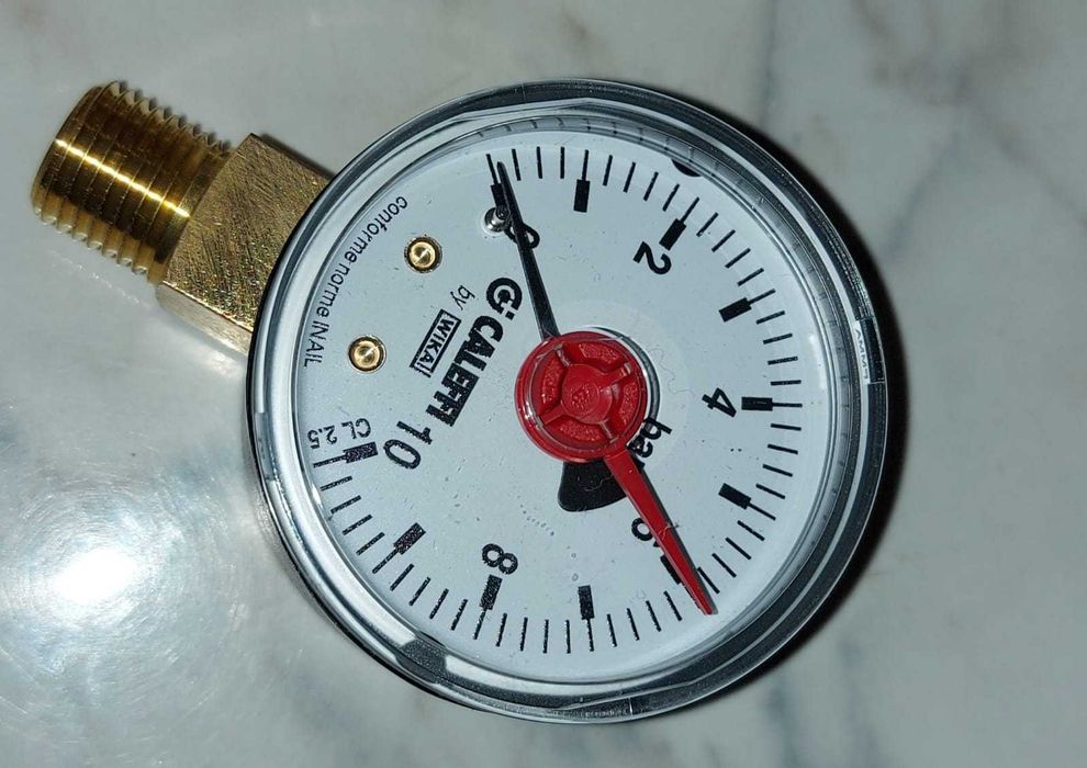 Válvulas redutoras água 3/4 Caleffi com manómetro