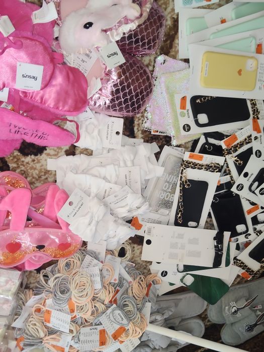 Drobnica gadżety akcesoria Sinsay klasa A