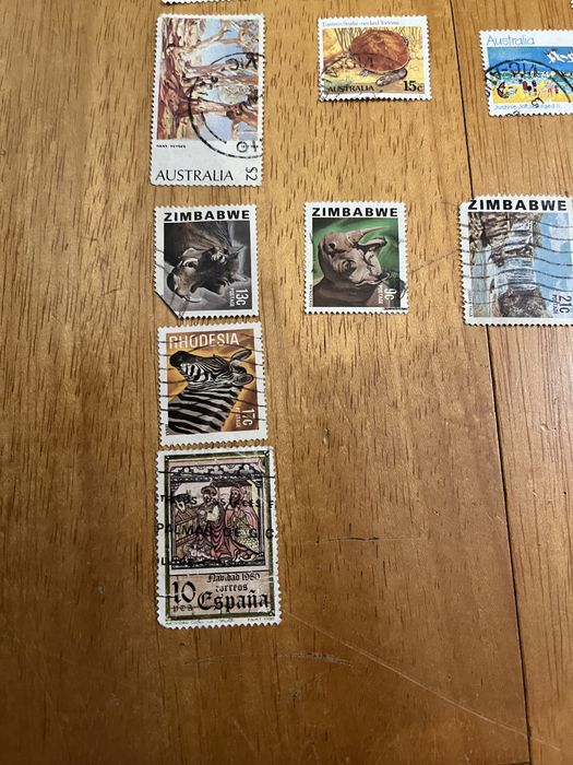 46 selos países Austrália, RSA, Zimbabué rhodesia, Pt Brasil, USA