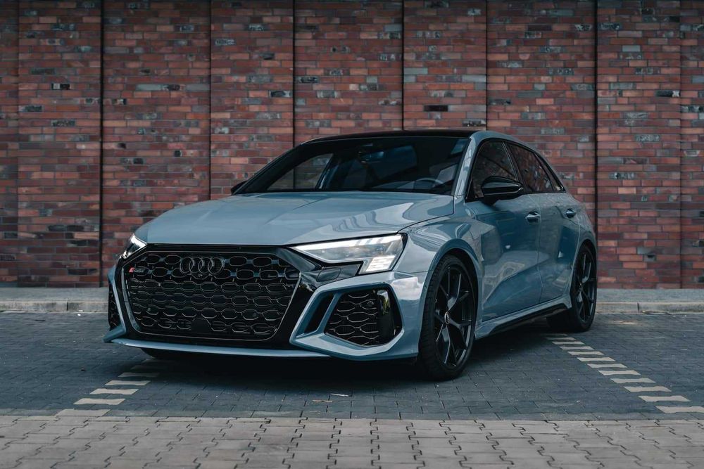 Wynajem Audi RS3 Sport Quattro wypożyczalnia samochodów