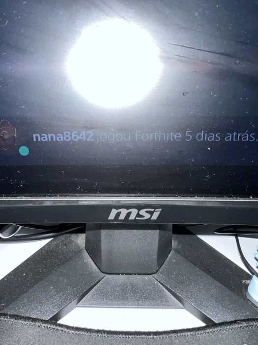 Monitor 27” ( so vendo)