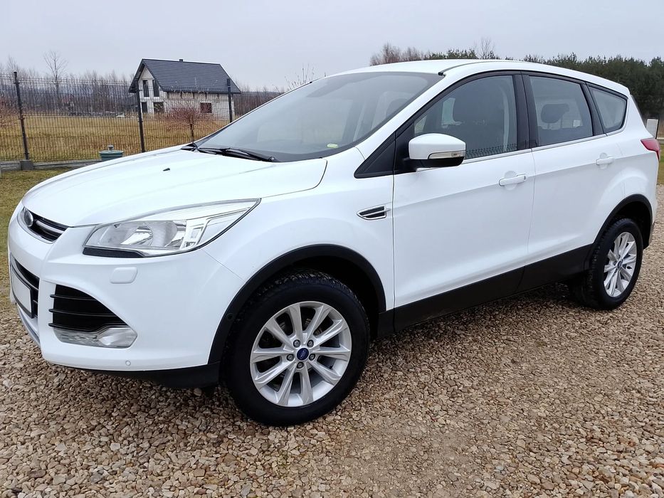 Ford Kuga 1.5 TURBO-BENZ=150Ps • 2016 • TITANIUM• ALU 18 cali• MANUAL• SERWIS !