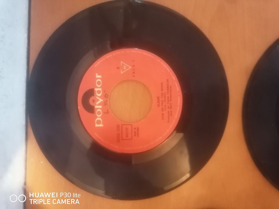 Large Discs in Reasonable Condition424591817358725121