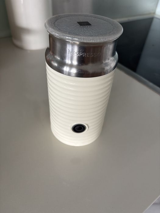 Aeroccino Nespresso - batedor leite