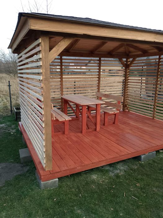 Altanka i meble ogrodowe