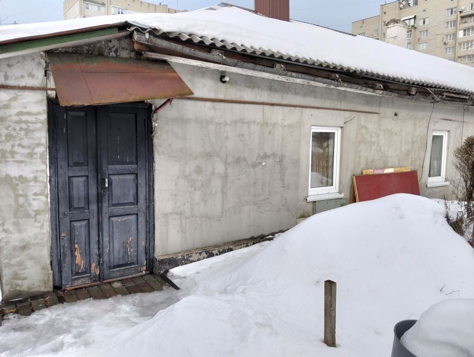 Провулок малий частина будинку