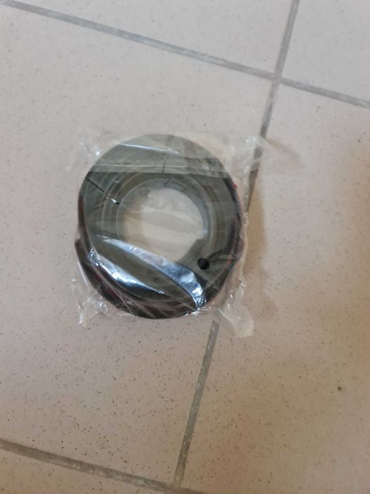 Уплотнительная полоска для лобового стекла