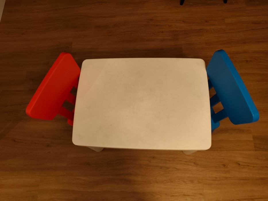 Stolik mammut + 2 krzesełka