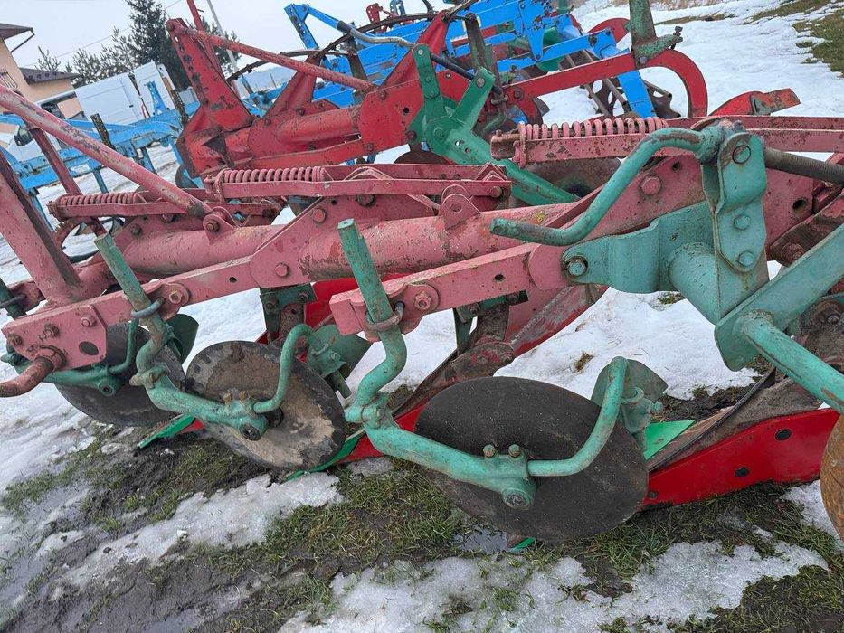 Плуг Kverneland 3-х корпусний Квернеланд