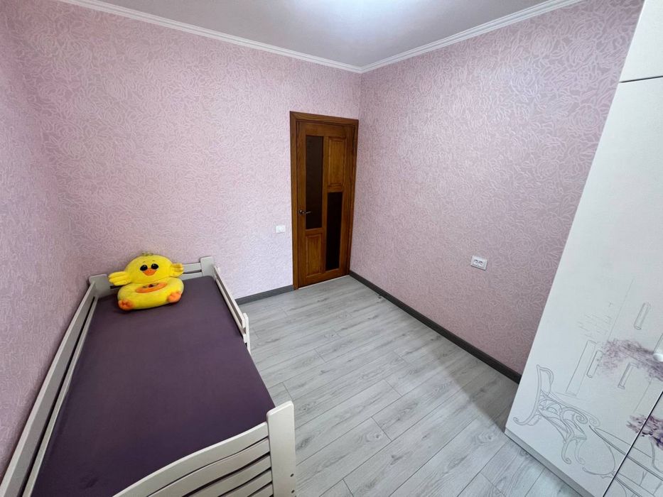 Продам 3к квартиру на просп. Героев, 4.Победа-4. Набережная.