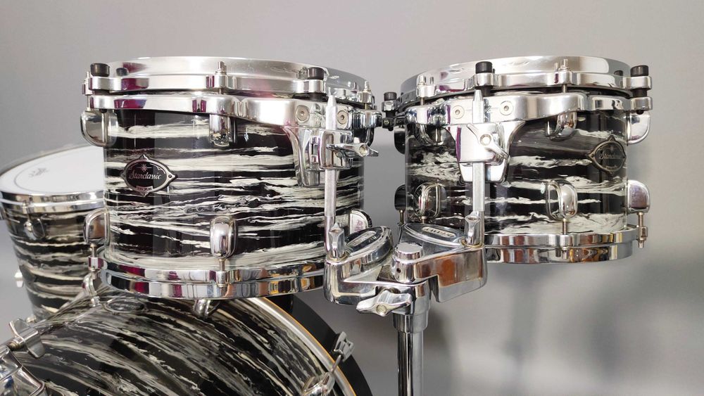 Tama Starclassic B/B 10,12,16,22 Limited Black Oyster Lacquer