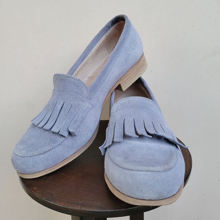 Замшевые туфли лоферы