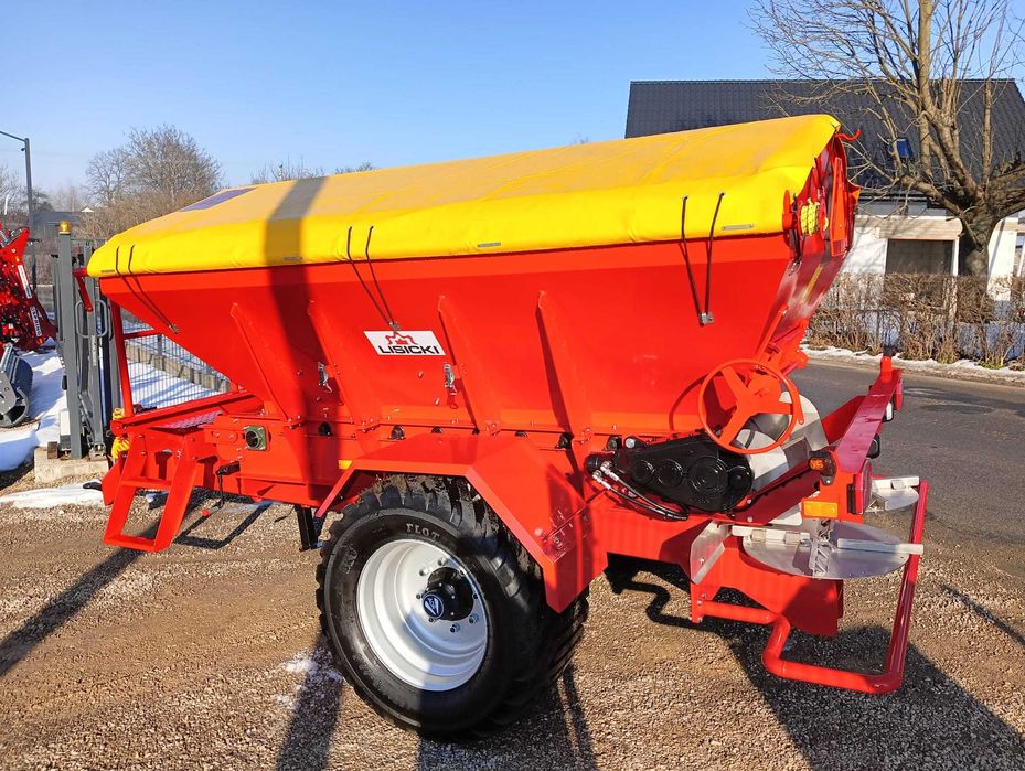 ROZSIEWACZ WAPNA/5000kg nawozów mineralnych i piasku z solą TYP:PLJ05