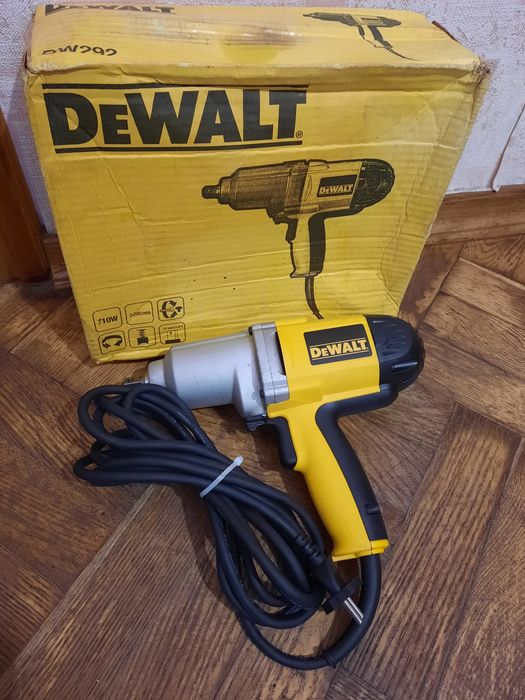 Стан нового!!Гайковерт ударний DeWALT DW292,710вт