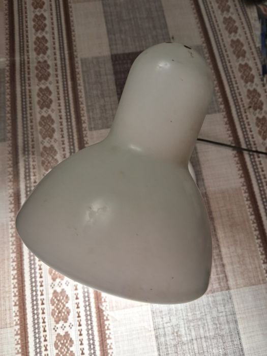 Настольная лампа б/у