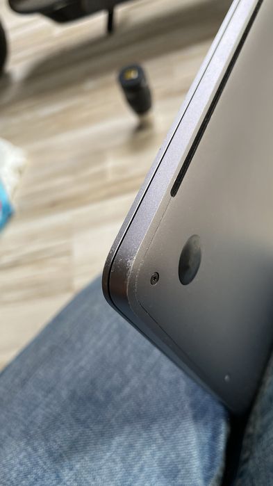 Macbook Pro 15” A1707 Dysk 1 TB Radeon Pro 560 4 GB Touchbar