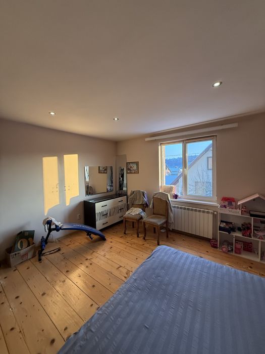 Оренда 1/2 будинку. Роша