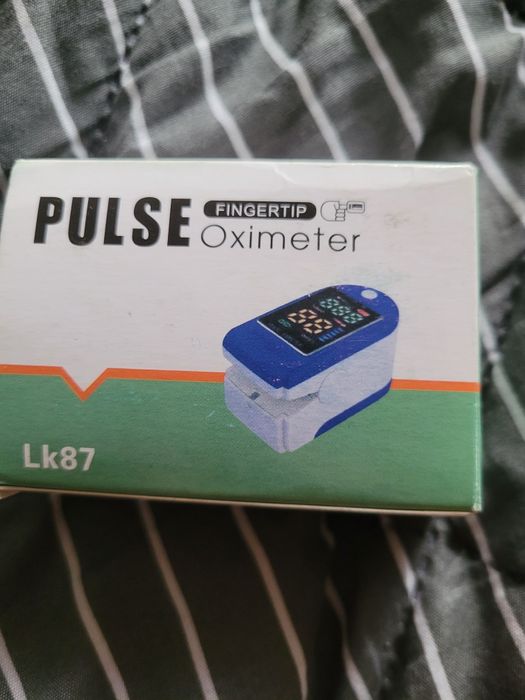 Pulsometr napalcowy