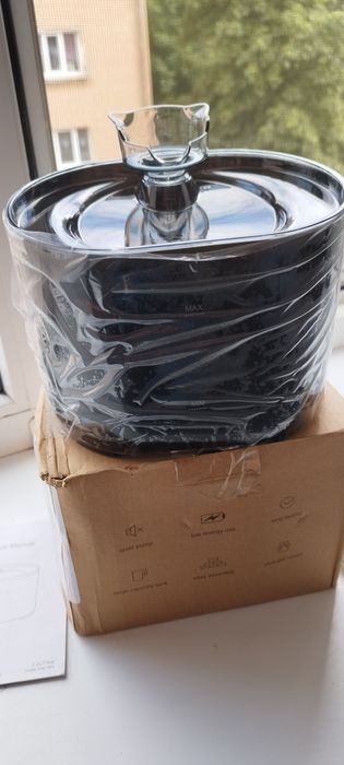 Новий Фонтан-поїлка для Котів і Собак