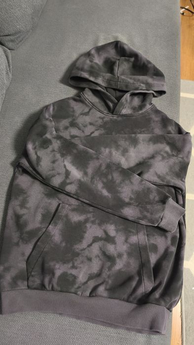 Bluza z kapturem dla chłopca rozmiar 152 cm