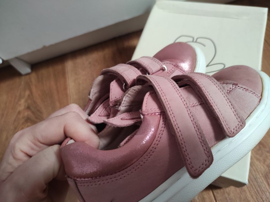 Skórzane półbuty sneakersy trampki dla dziewczyny Lasocki 26