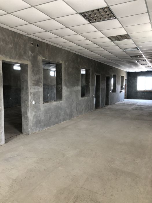 Здається приміщення (разом з мансардою)