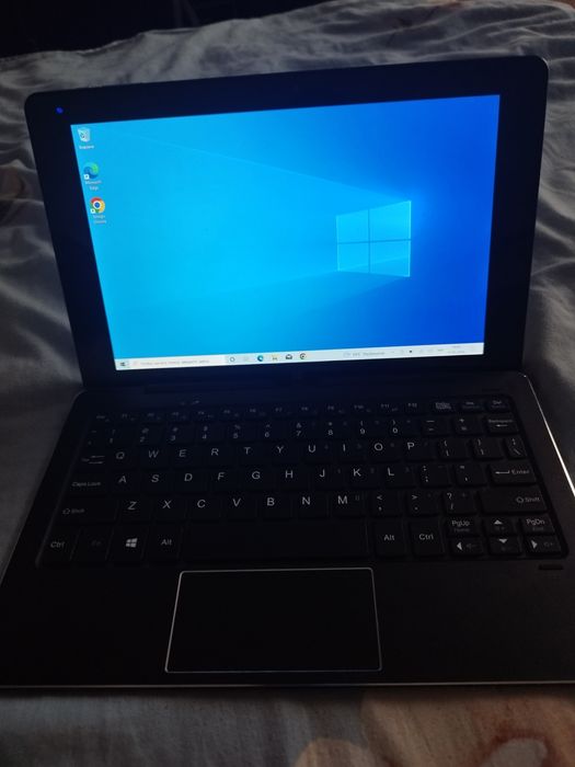 Sprzedam laptop, tablet 2 w 1 KrugerMatz EDGE 1086 . Prawie nie używany. Intel(R)Atom(TM) X5-Z8350 CPU @1.44Ghz