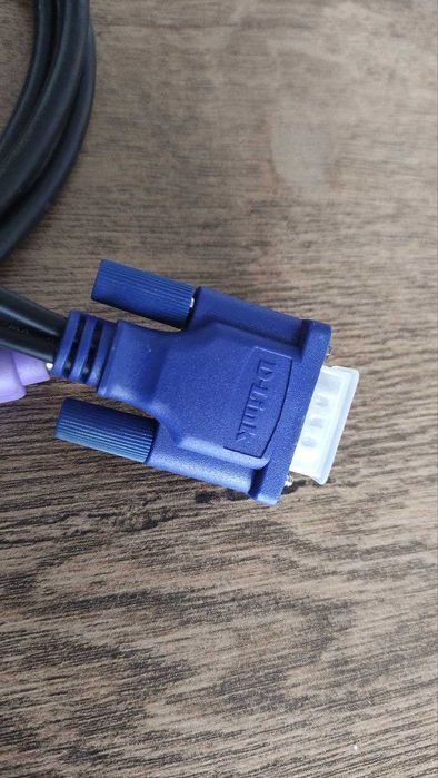 Продам комплект кабелей D-Link DKVM-CB для KVM-переключателей, 1.8м
