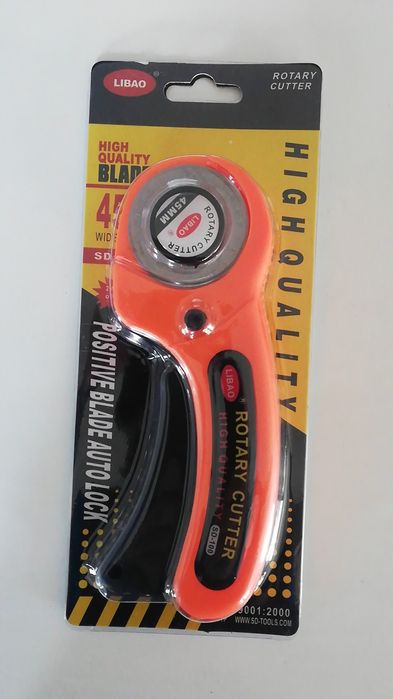 Serras de corte tecidos manuais e elétricas