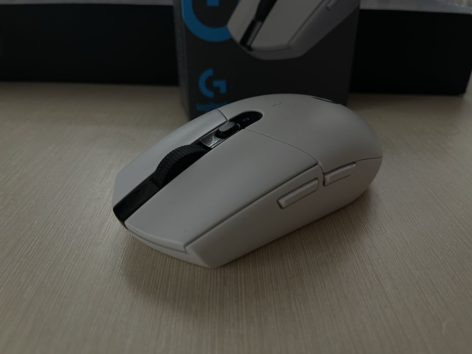 Logitech G304 Lightspeed White