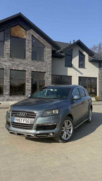 Audi Q7 продаеца 3.0d 2007