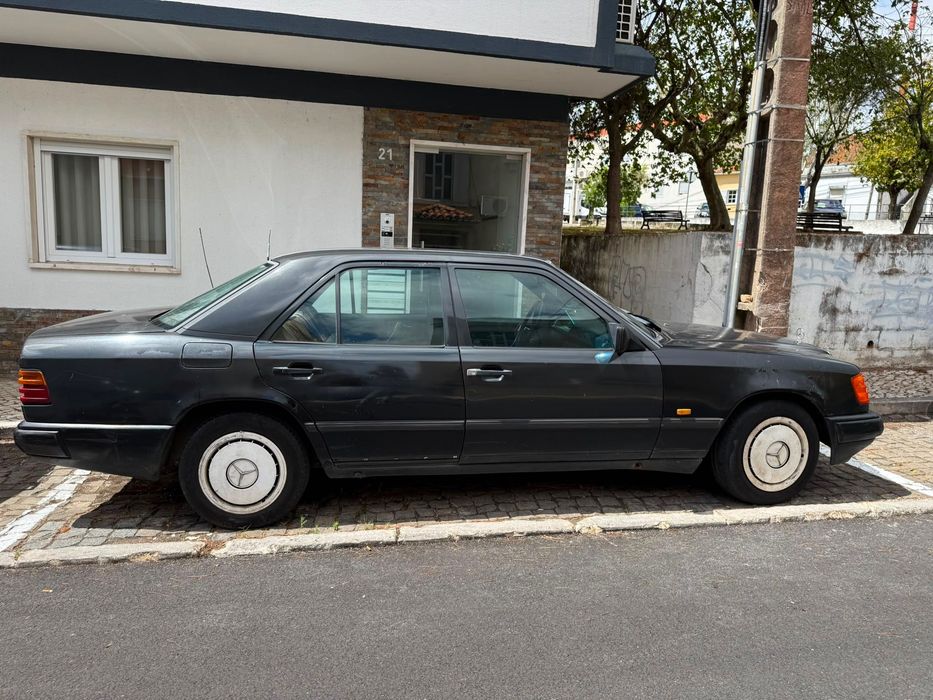 Mercedes com inspeção
