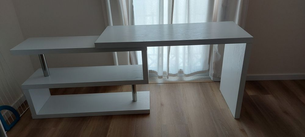 Secretária em forma de L