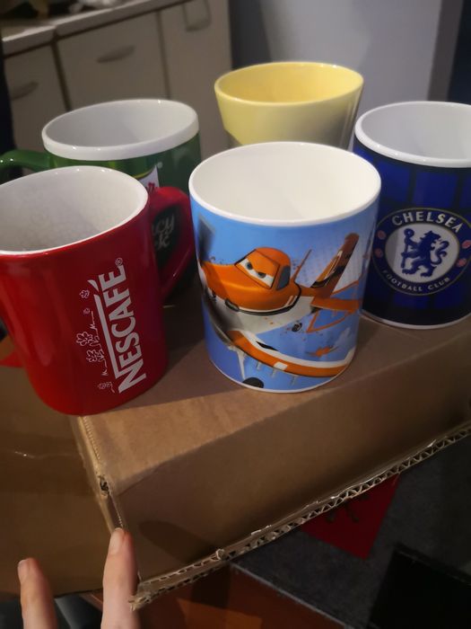 Kubki różne Nescafe kolekcjonerski