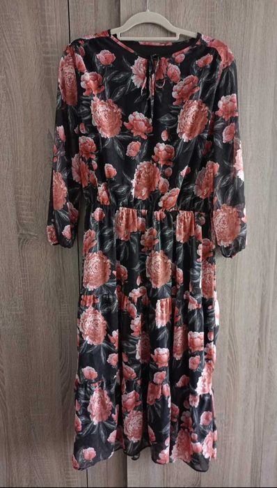 Sukienka Mohito rozm 42