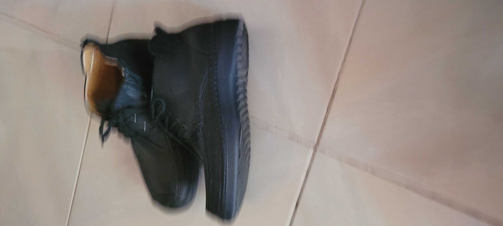 Botas de pele masculino Pretas da marca "Blue Rise Shoes",