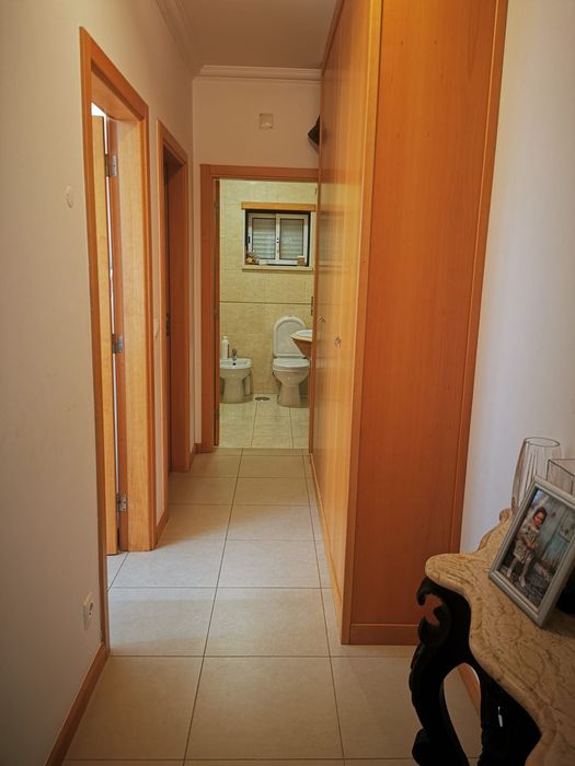 Arrenda-se Apartamento T1 kitchenette a 1km do Hospital dos Covões