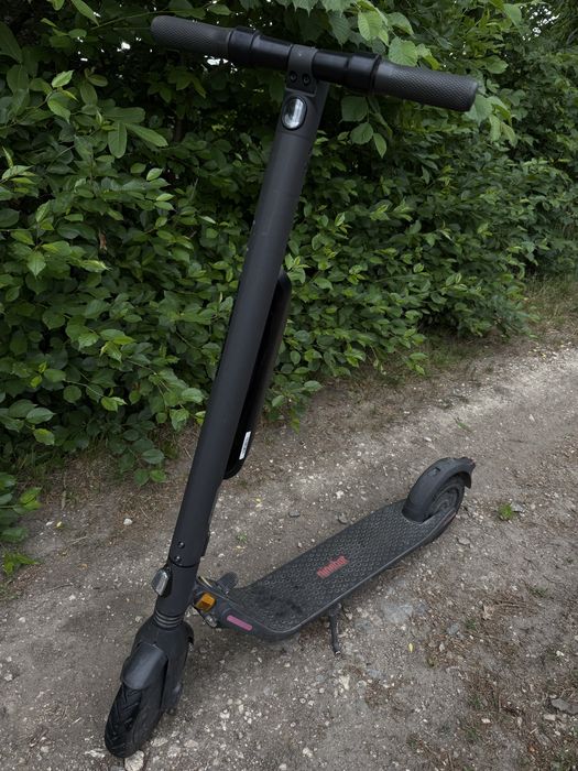 Електросамокат Ninebot Kickscooter E45E