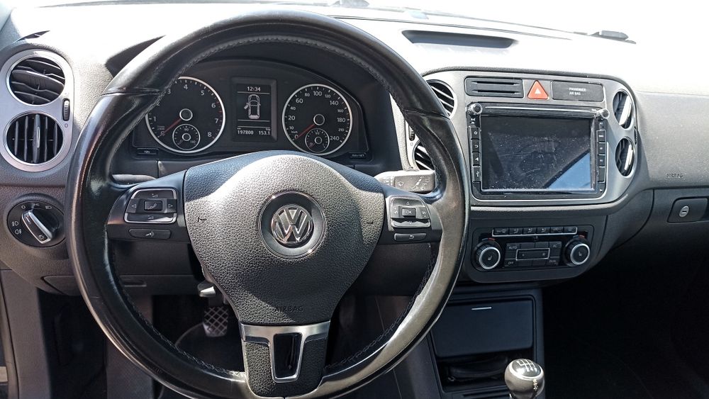 Volkswagen Tiguan 2010 VIN WVGZZZ5NZBW039264 фото оголошення 9 з 19