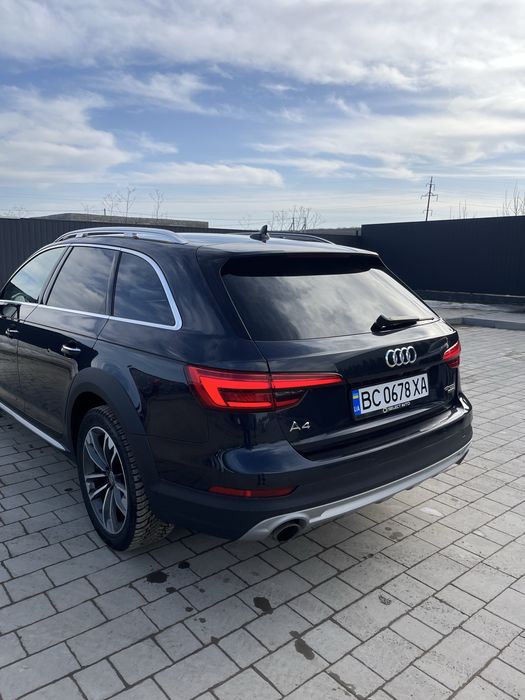 Продам Audi A4 Allroad b9