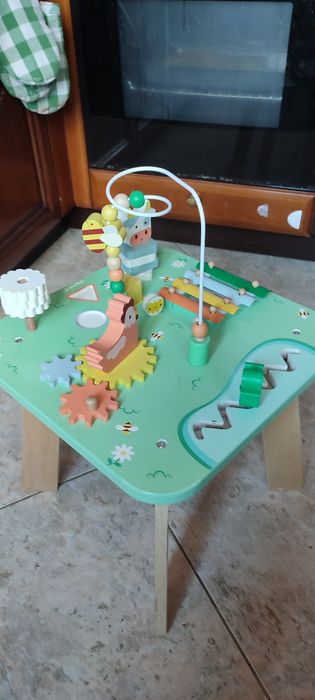 Stolik edukacyjny Janod drewniany