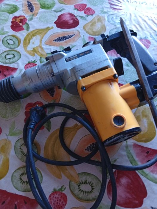 Martelo elétrico hiethel em bom estado