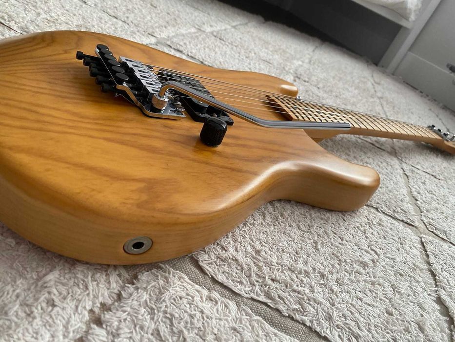 Guitarra ESP Super Strat Custom Shop NY 48th Street